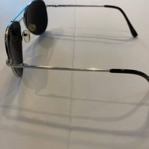 Aviator Sunglasses. - Picture 7 of 7